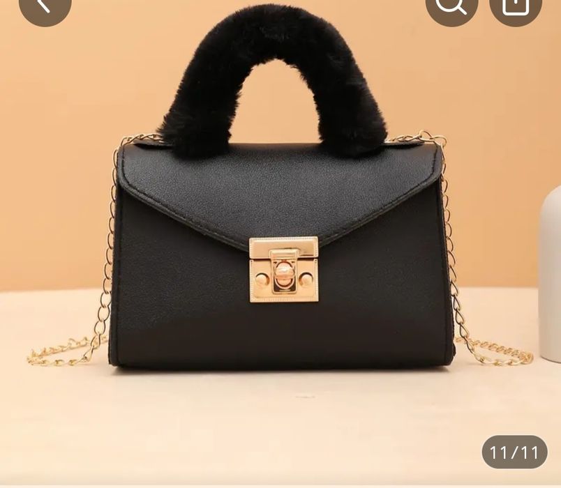 Czarna torba torebka torebeczka damska ekoskóra na łańcuszku