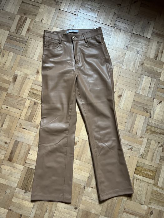 Spodnie skóra (eko) karmelowe Zara 34