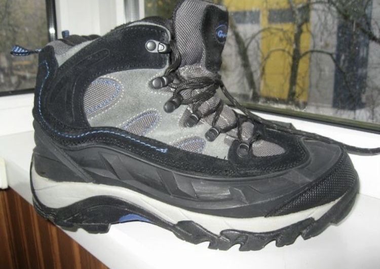 Ремонт взуття якісний