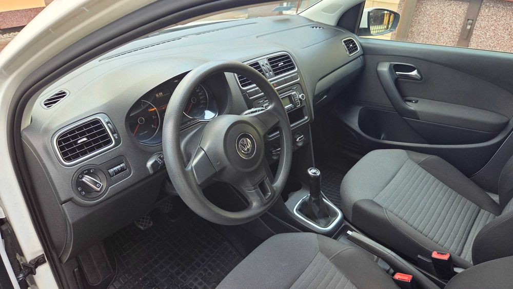 Sprzedam VW POLO V 2009r 1.4 Benzyna ,Manual