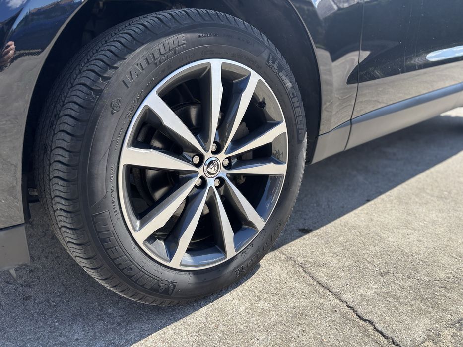 Jaguar F-Pace salon PL
