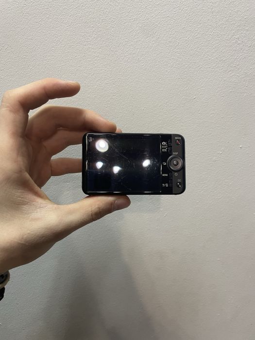 Sony Cyber-shot DSC-WX7