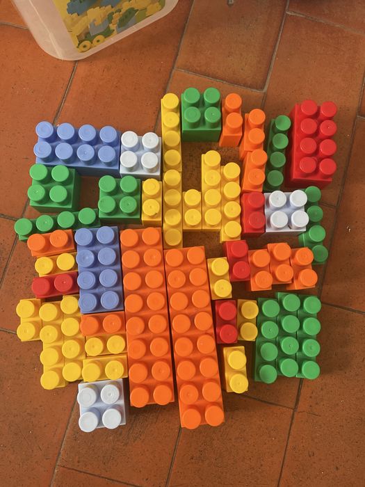 Large Building Blocks447146233535539203