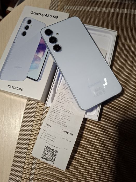 Телефон Самсунг А 55 5G