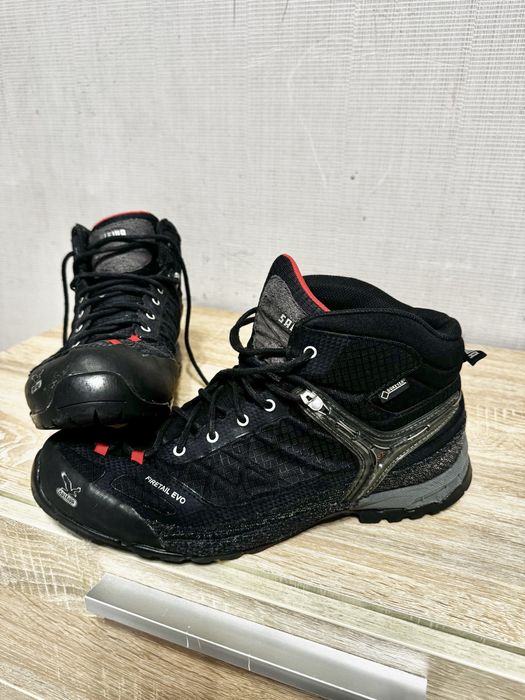 Трекингові гірські мембрані  Salewa firetail EVO Gore - tex 45р. (29.5 см.)