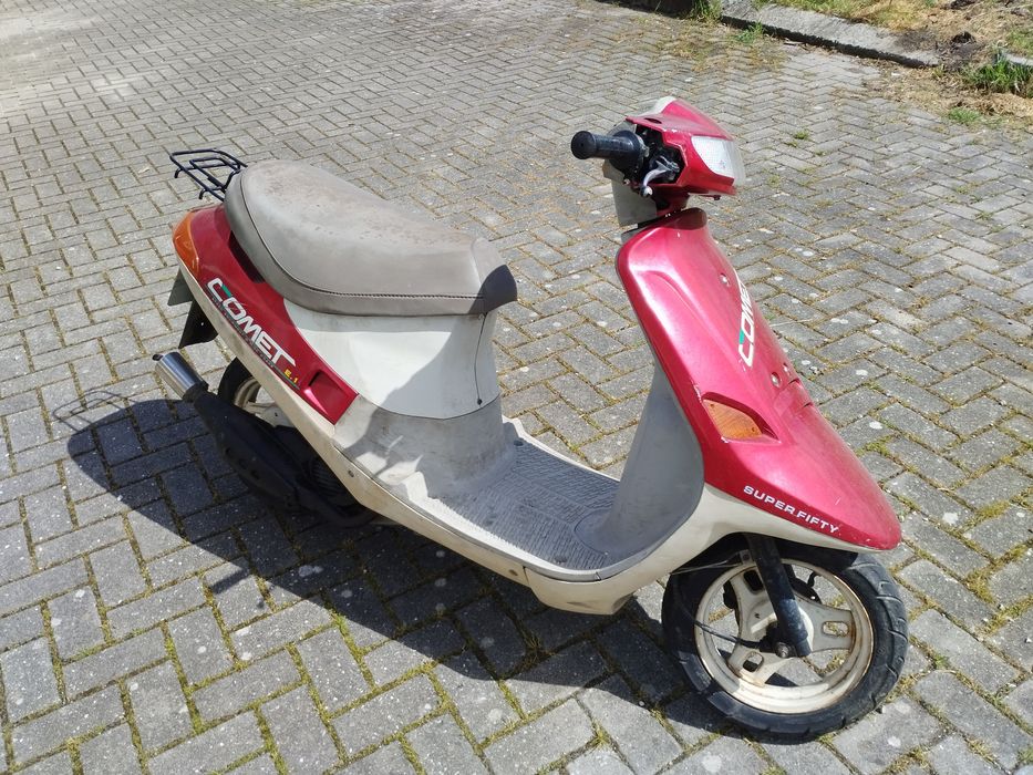 Scoter PGO Comet 50c