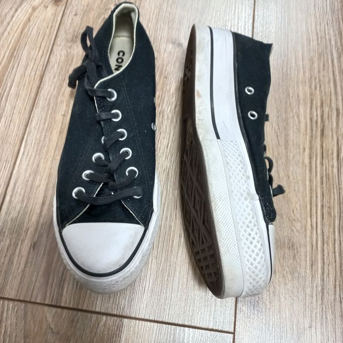 firmowe czarne damskie trampki-CONVERSE-rozmiar-39-wkładka-24,5cm-UK-6