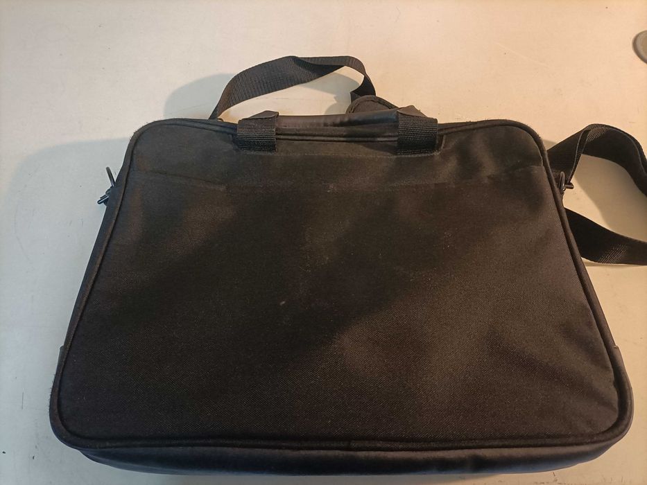 Black fabric computer case64284485816963121