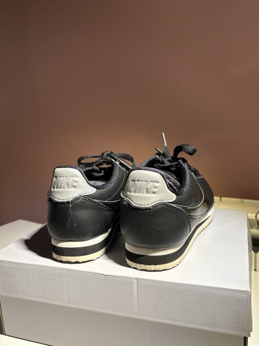 Sapatilhas RARAS Nike Cortez Leather Triple Black (GS)
