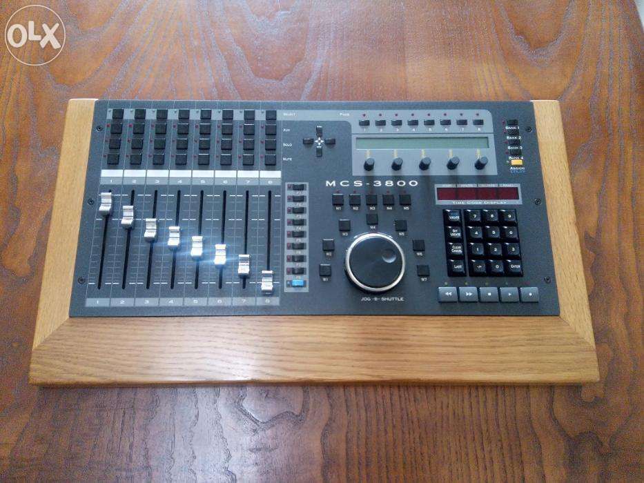 Controlador/montagem de video JL COOPER MCS-3800 STATION