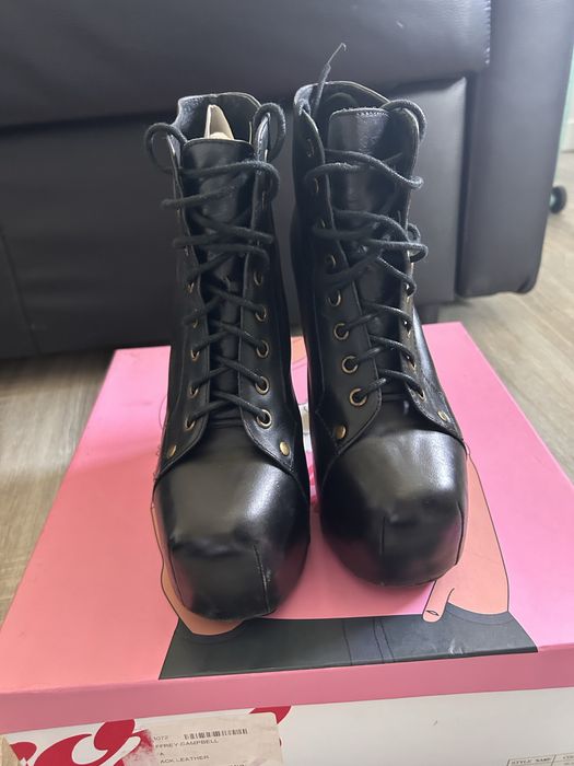 Botas Jeffrey Campbell