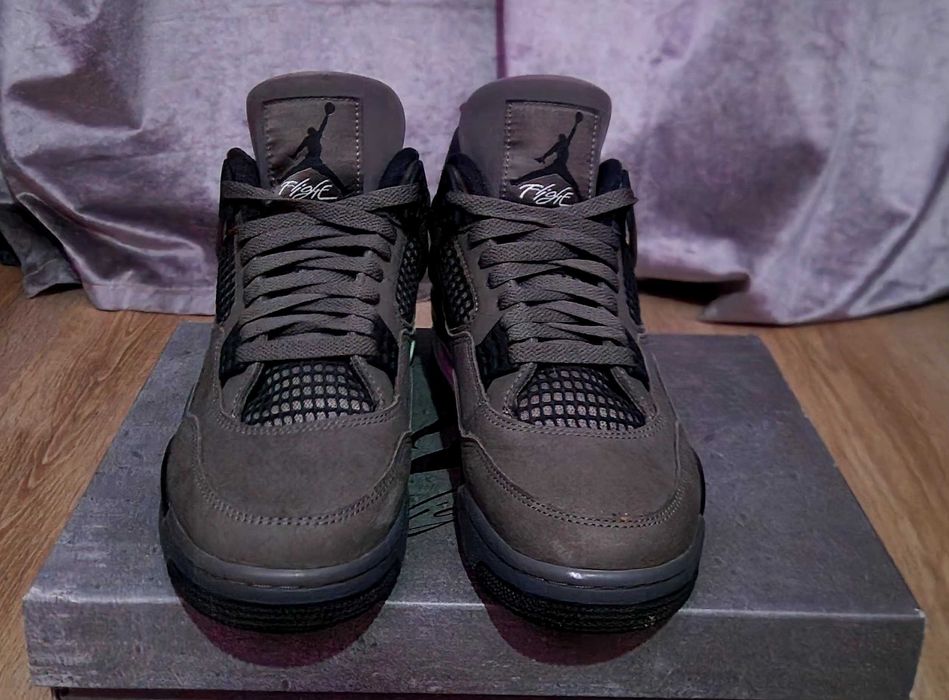 Jordan 4 Cave Stone