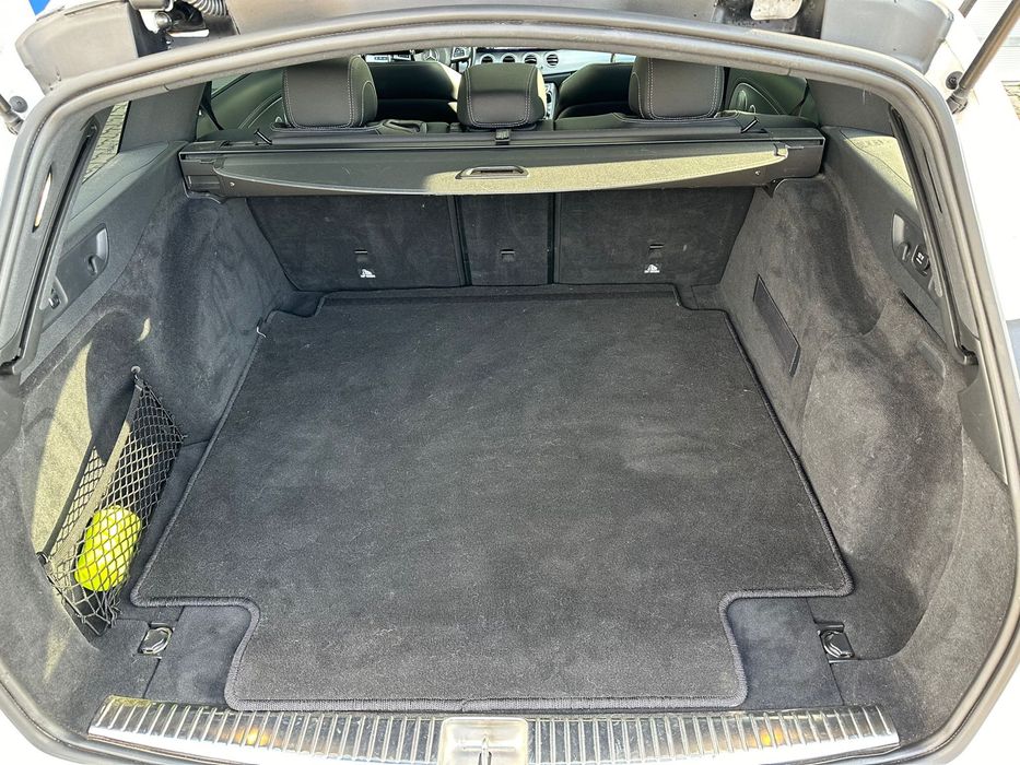 Mercedes benz E220AMG