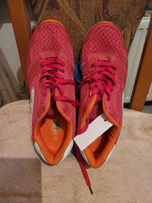 кроссовки  комфортная обувь