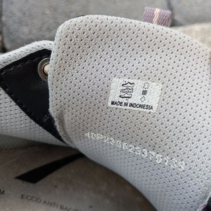 Buty ECCO Dayla Leather Skórzane Sneakersy / Trampki / Tenisówki Rozmiar 40