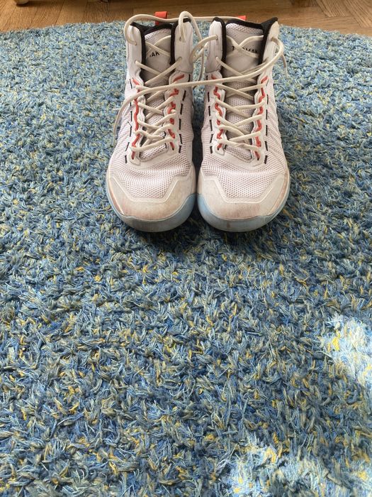 Buty do koszykowki Tarmak 43