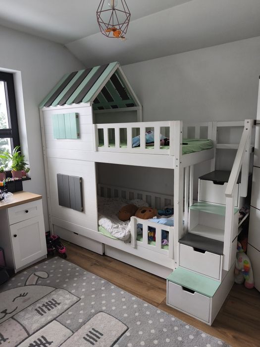 Łóżko piętrowe domek firmy Woodpassion