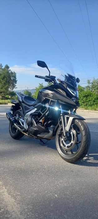 Honda NC750X DCT igual a nova.