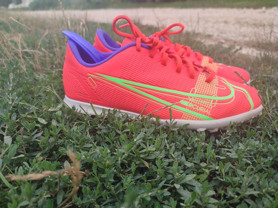 Сороконіжки найк оригінал