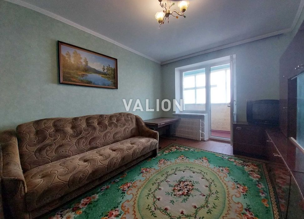 Без %. Продаж 2-кімнатної квартири в центрі Вишгорода за адресою: вул. Шолуденка, 6.
