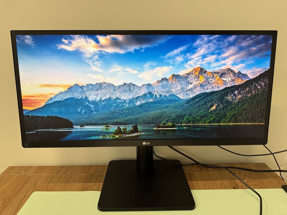 Ультраширокий монітор 29" LG 29UB67-B IPS | UltraWide | 21:9 | 2560x1080