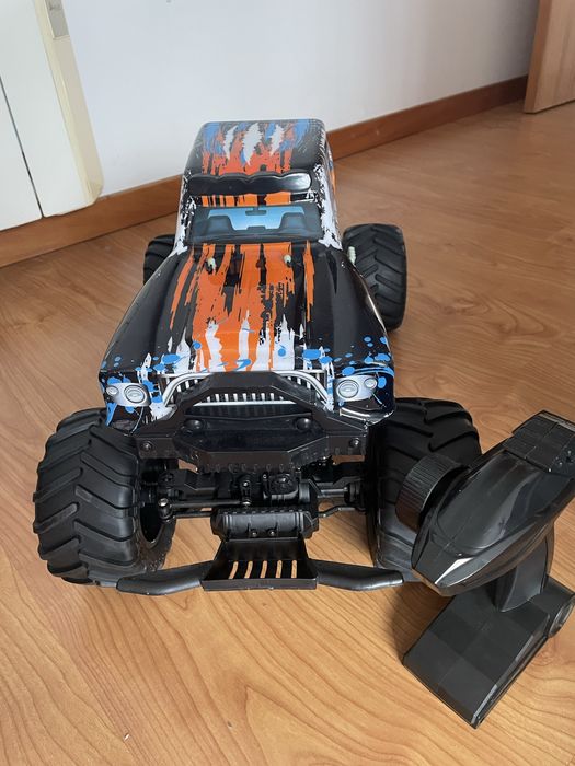 Vendo Jipe com controlo Remoto