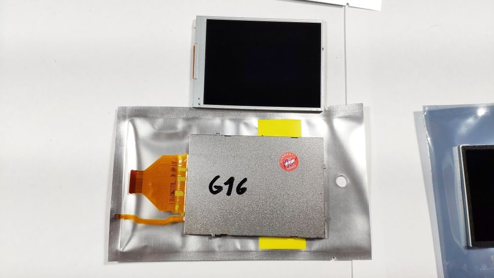 LCD Screen Display for DSLR and Mirrorless Cameras64739161294338124