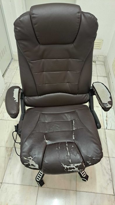 Cadeira de Escritório com Massagem e Aquecimento - Castanho