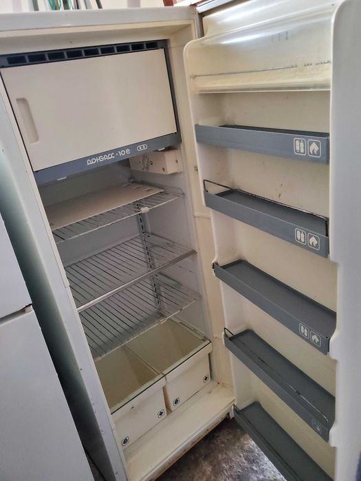 Холодильник Донбасс - 10Е. Робочий