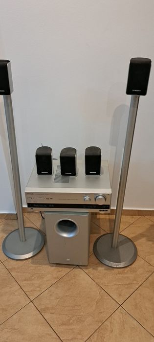 Amplituner + zestaw głośników