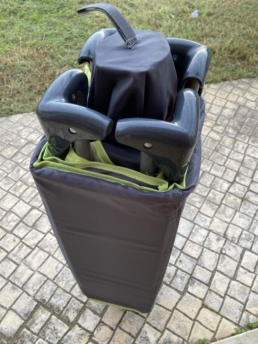 Cama de viagem para bebes em bom estado