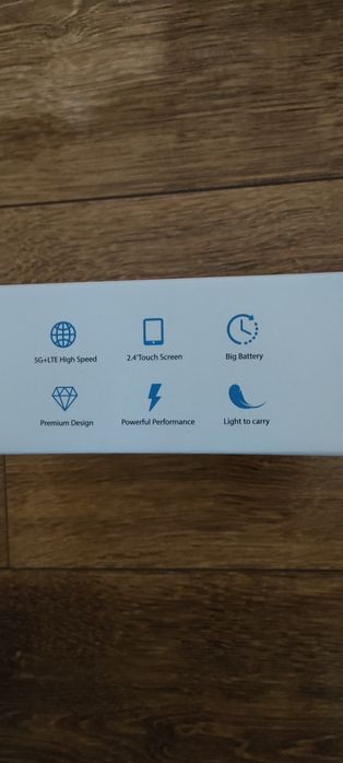 ZTE 5g mu5002  мобільний роутер