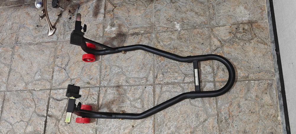 Cavalete para moto