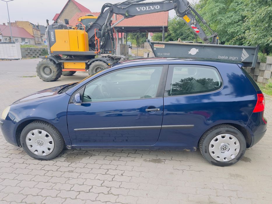 Volkswagen Golf V