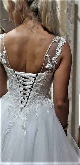 Suknia Ślubna 'Relevance Bridal' - Rozmiar 38 / Kolor Ivory