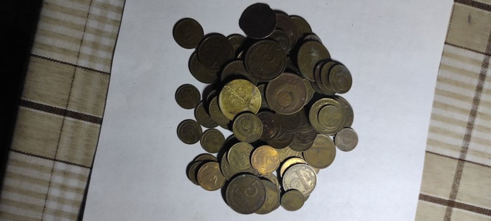 Продам оптом євромонети. Продам оптом монети СССР.