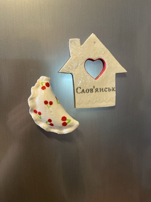 патріотичний маніт ручної роботи , на елку и на холодильник декор