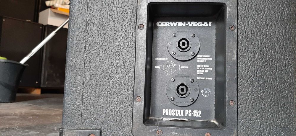 Colunas Cerwing Vega PS-152