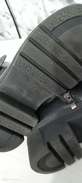 Зимові чобітки Челсі