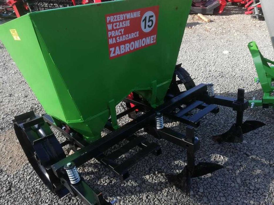 PROMOCJA-SADZARKA do ziemniaków 2 rzędowa-NOWA-dostawa pod adres