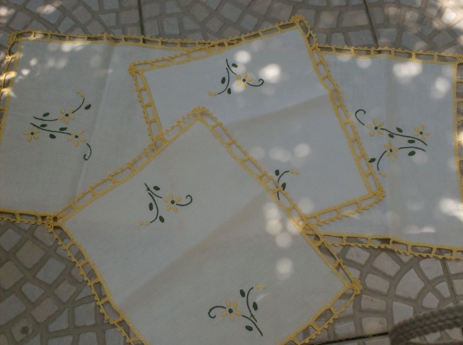 Croché e bordo artesanal - conjunto de 3 panos