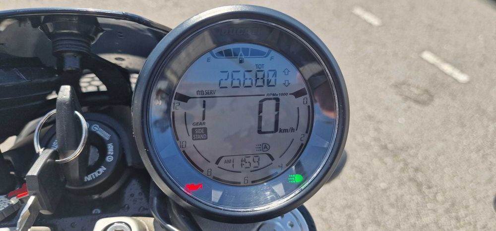 Ducati Scrambler 800 Icon Dark