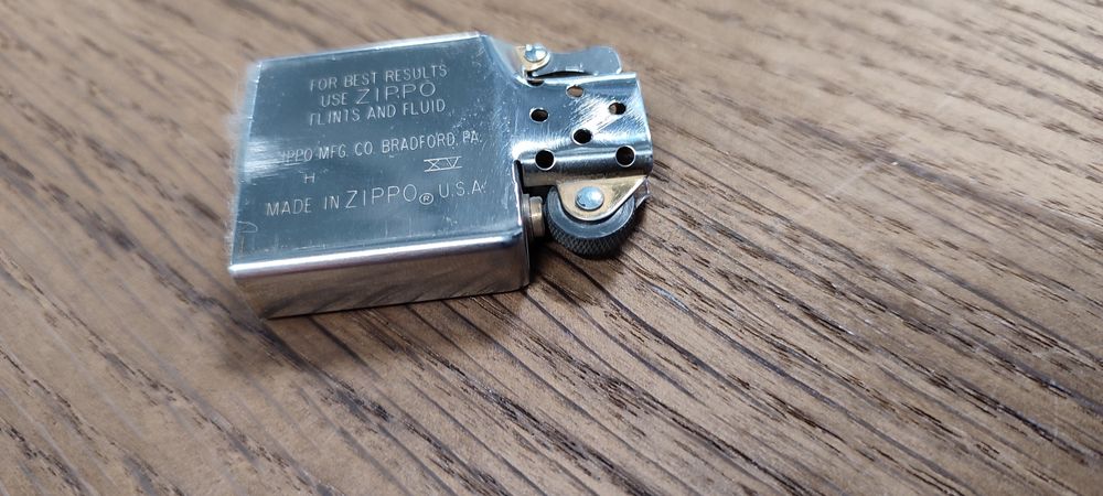 Зажигалка  ZIPPO реставрована.