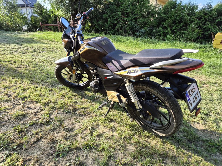 Junak 126, 125cm katB, 8000 km gaźnik