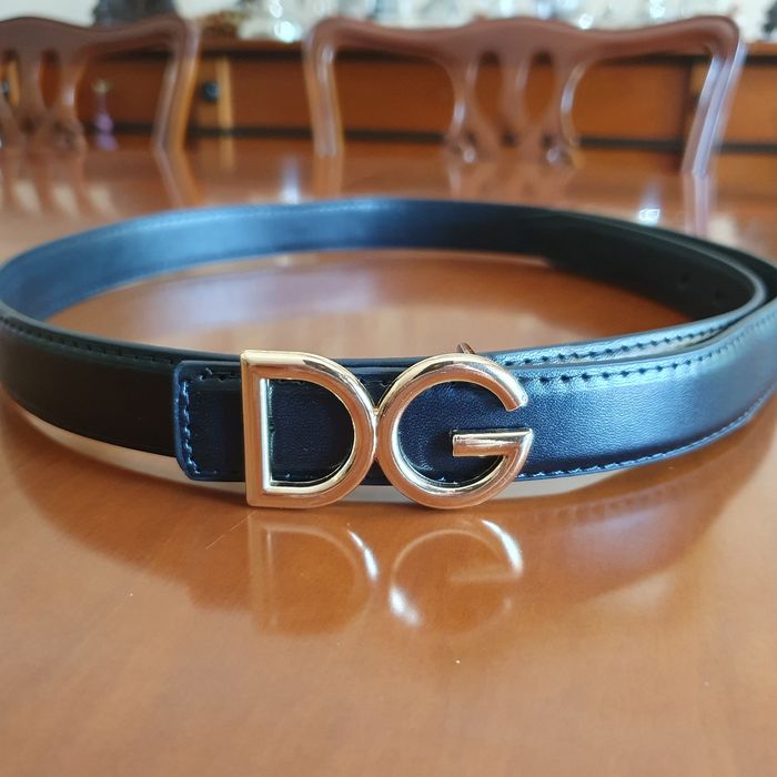 Cinto DG com fivela dourada
