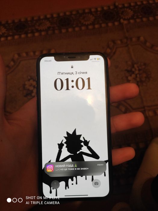 Продам iPhone 11 pro
