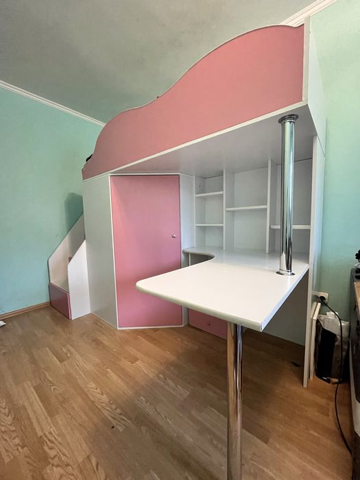 Дитячий комплект меблів із ліжком-горищем + матрац