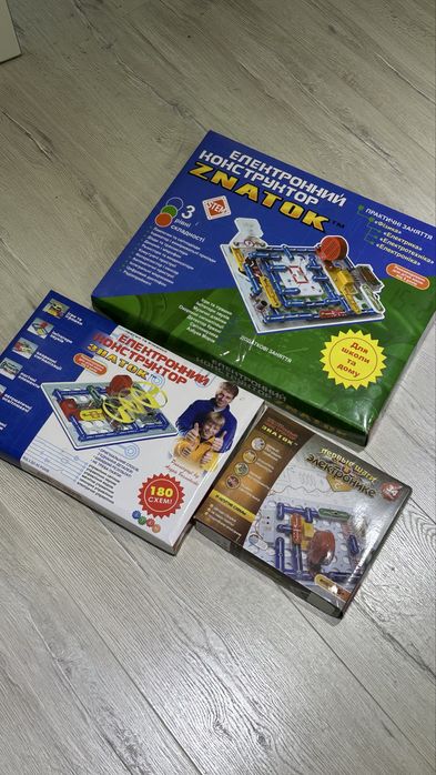 Електронні конструктори Знаток — 3 набори одним лотом