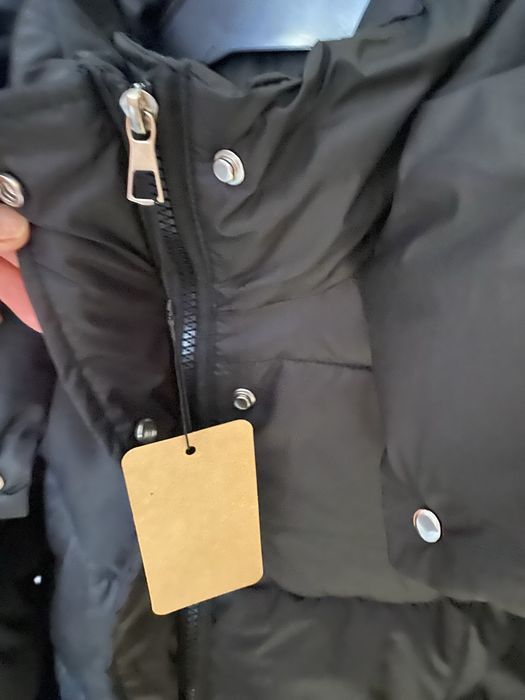 Зимова куртка жіноча М