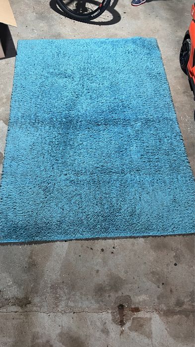 1 Carpete + 3 tapetes azul turquesa